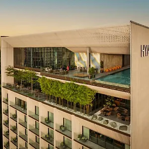 Hyatt Centric ホテル